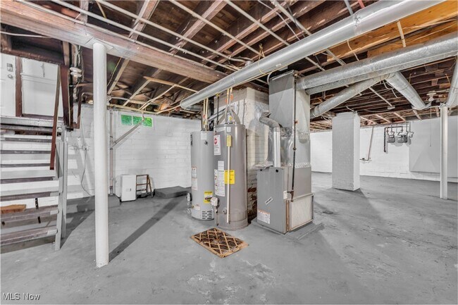 Building Photo - 3420 W 117th St
