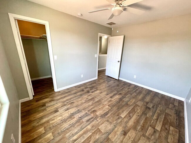 Building Photo - Beautiful 2020 Built- 4 Bedroom Home with 2 Car Garage!