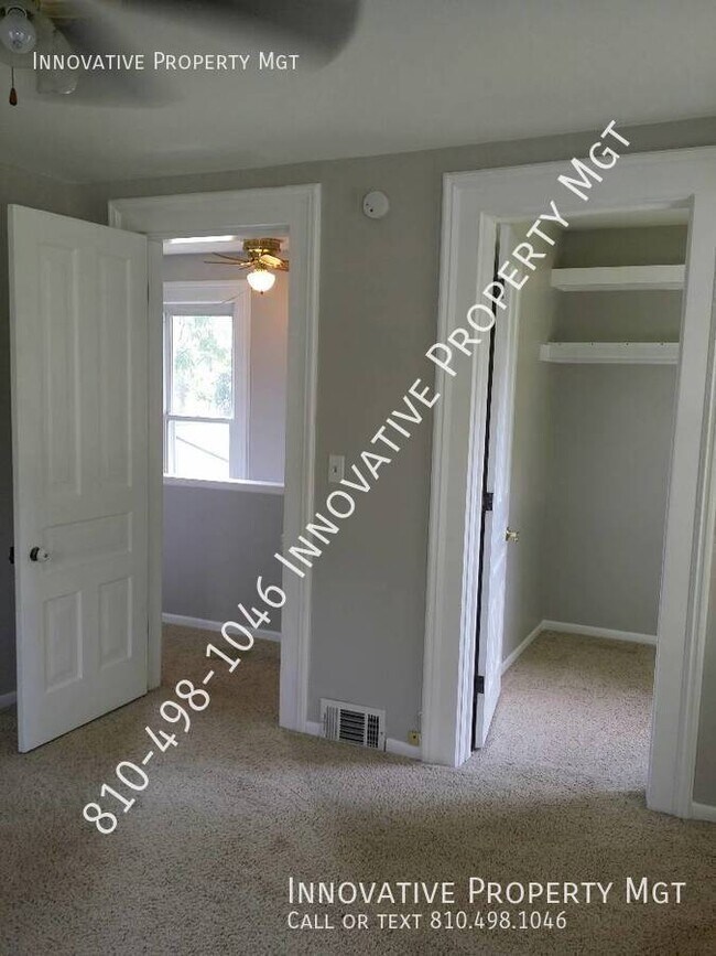Building Photo - Spacious 4 bedroom , 1 1/2 bath home in Ga...