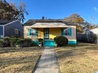 Building Photo - 624 4th Ct W