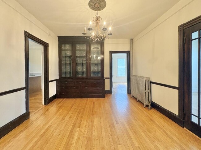 Building Photo - 63 3rd St