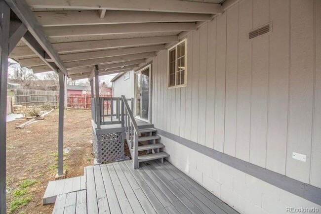 Building Photo - 1042 Smith Ave