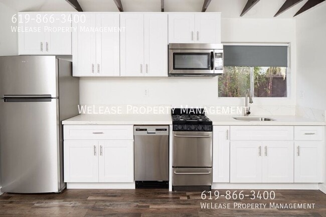 Building Photo - 4077 Kansas St