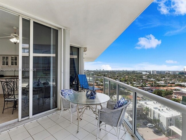 Building Photo - 8925 Collins Ave