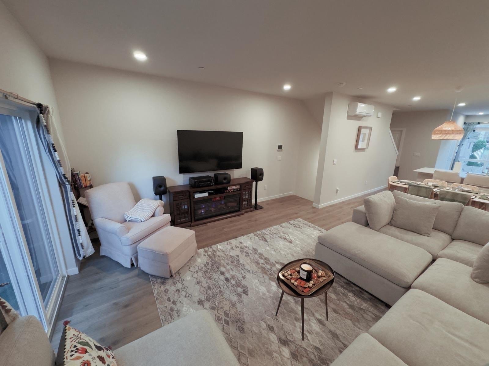 Building Photo - 1820 201st Pl SE