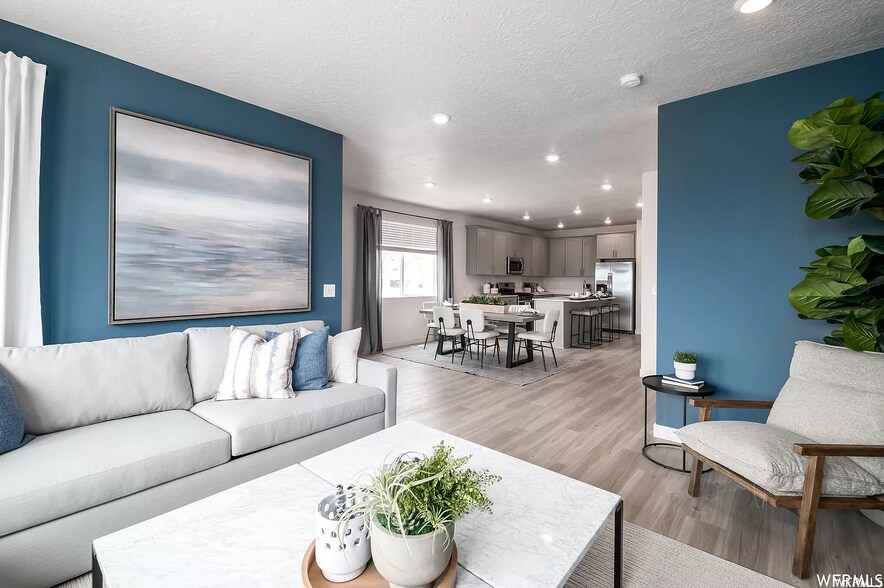 Family room - 7349 S Olivine River Ln