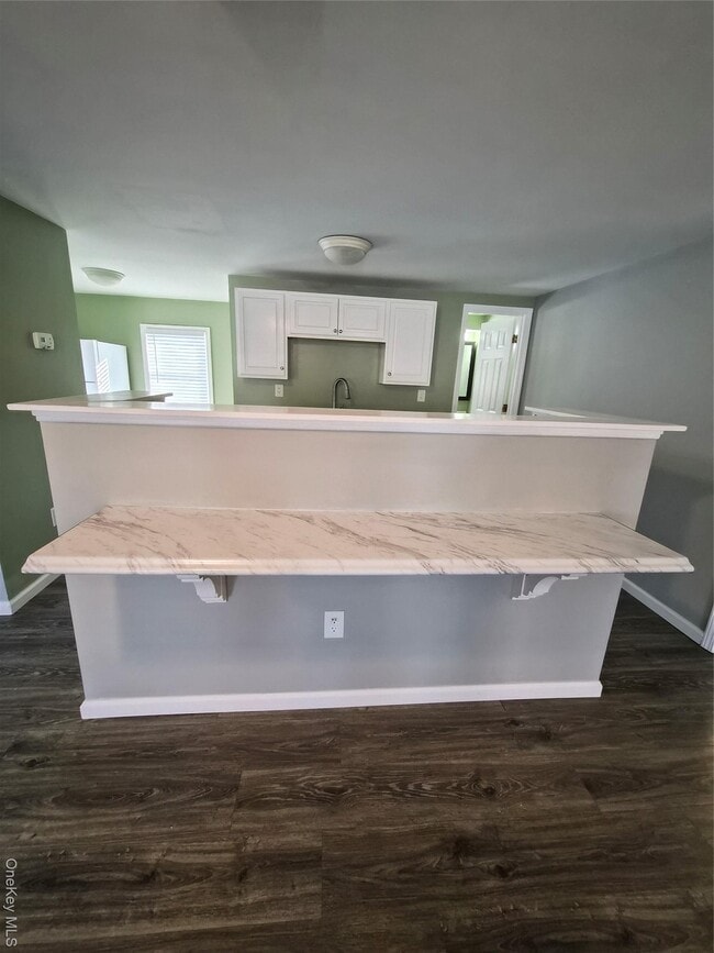 Building Photo - 1614 NY-9G