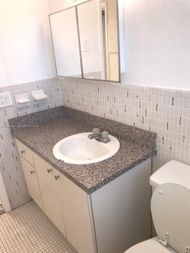 Building Photo - 2612 Johnson St