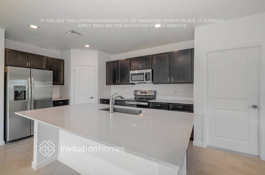 Building Photo - 1536 Diablo Cir SW