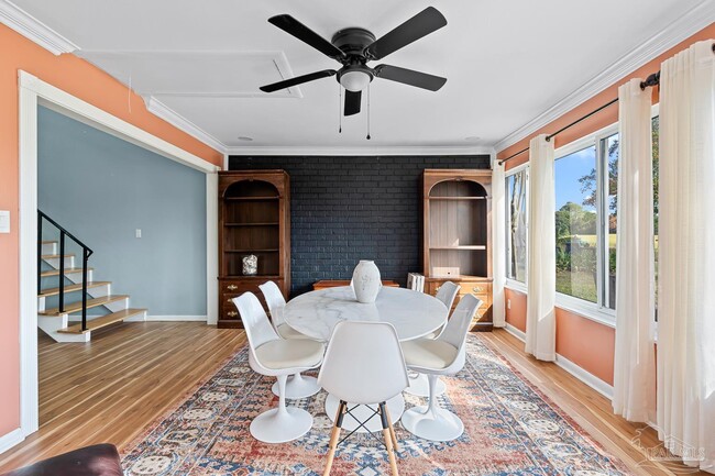 Building Photo - 4844 Huron Dr