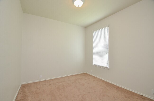 Building Photo - 6347 Alpine Trail Ln