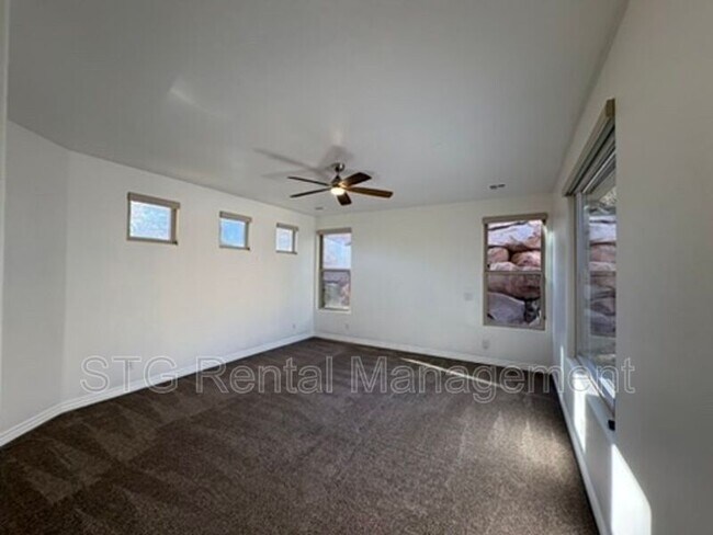 Building Photo - 668 Rio Virgin Dr