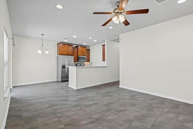 Building Photo - 1502 Airedale Rd