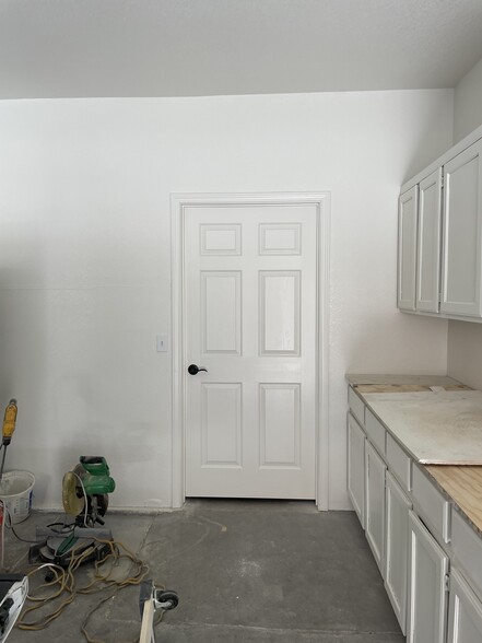 Building Photo - 2925 Wigwam Pky