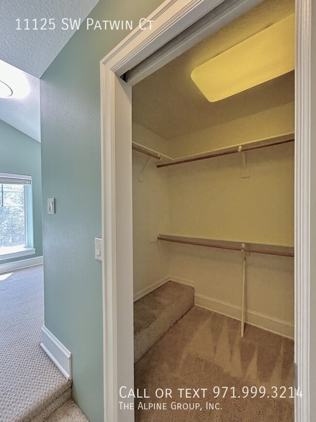 Building Photo - 11125 SW Patwin Ct