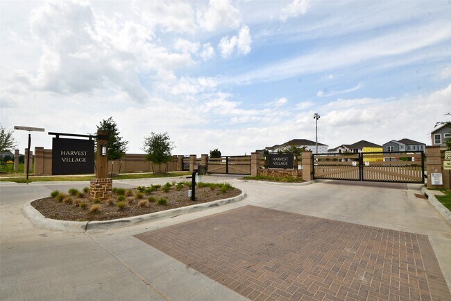 Building Photo - 4212 Lyons Fall Ln