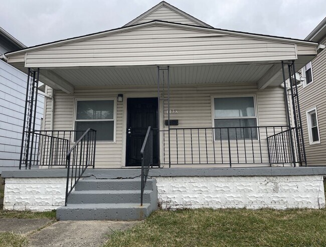 Primary Photo - Three Bedroom Single Family Home Close to ...