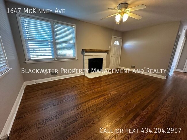 Building Photo - 1647 McKinney Ave