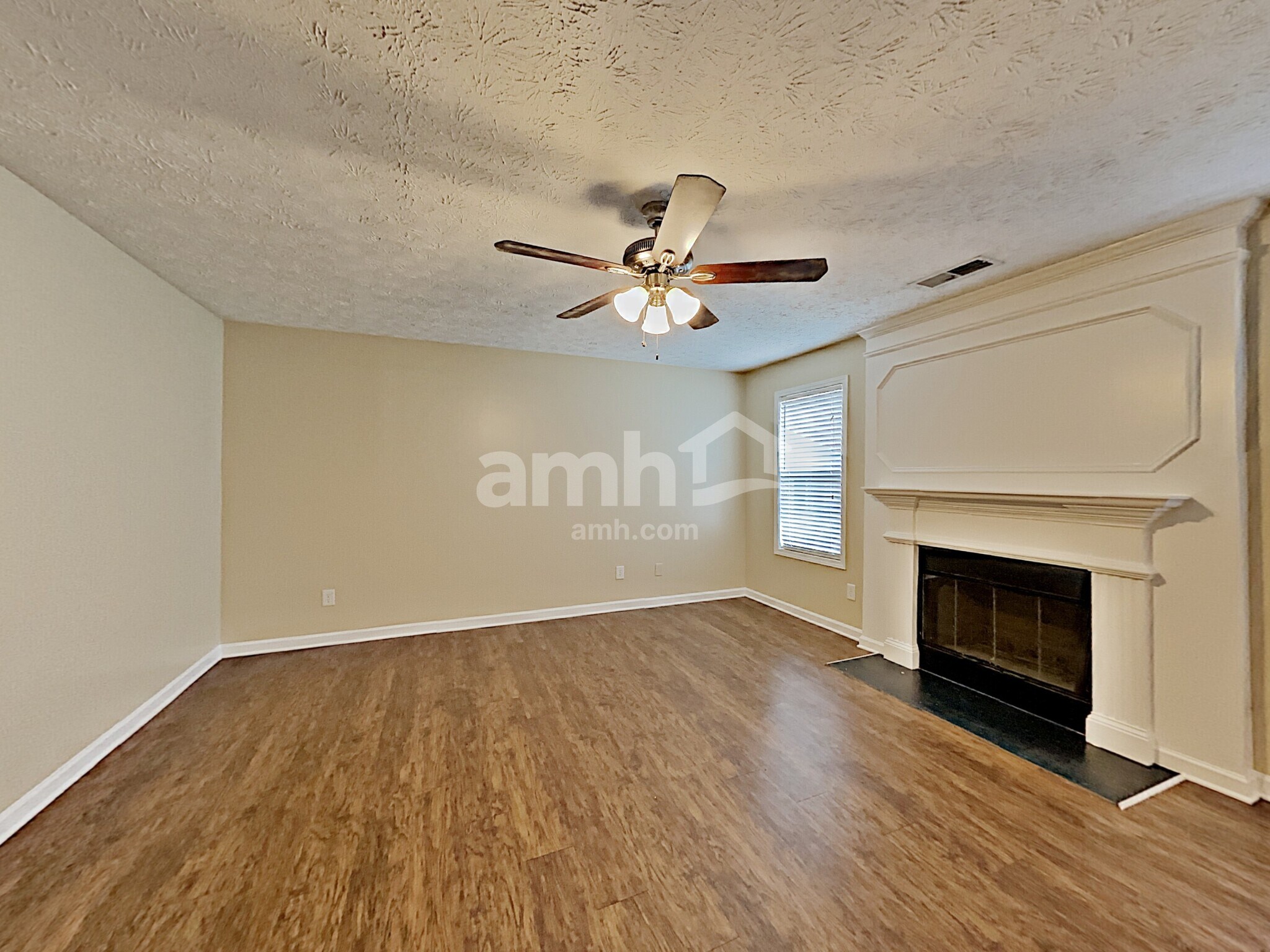 Building Photo - 3080 Rusticwood Dr