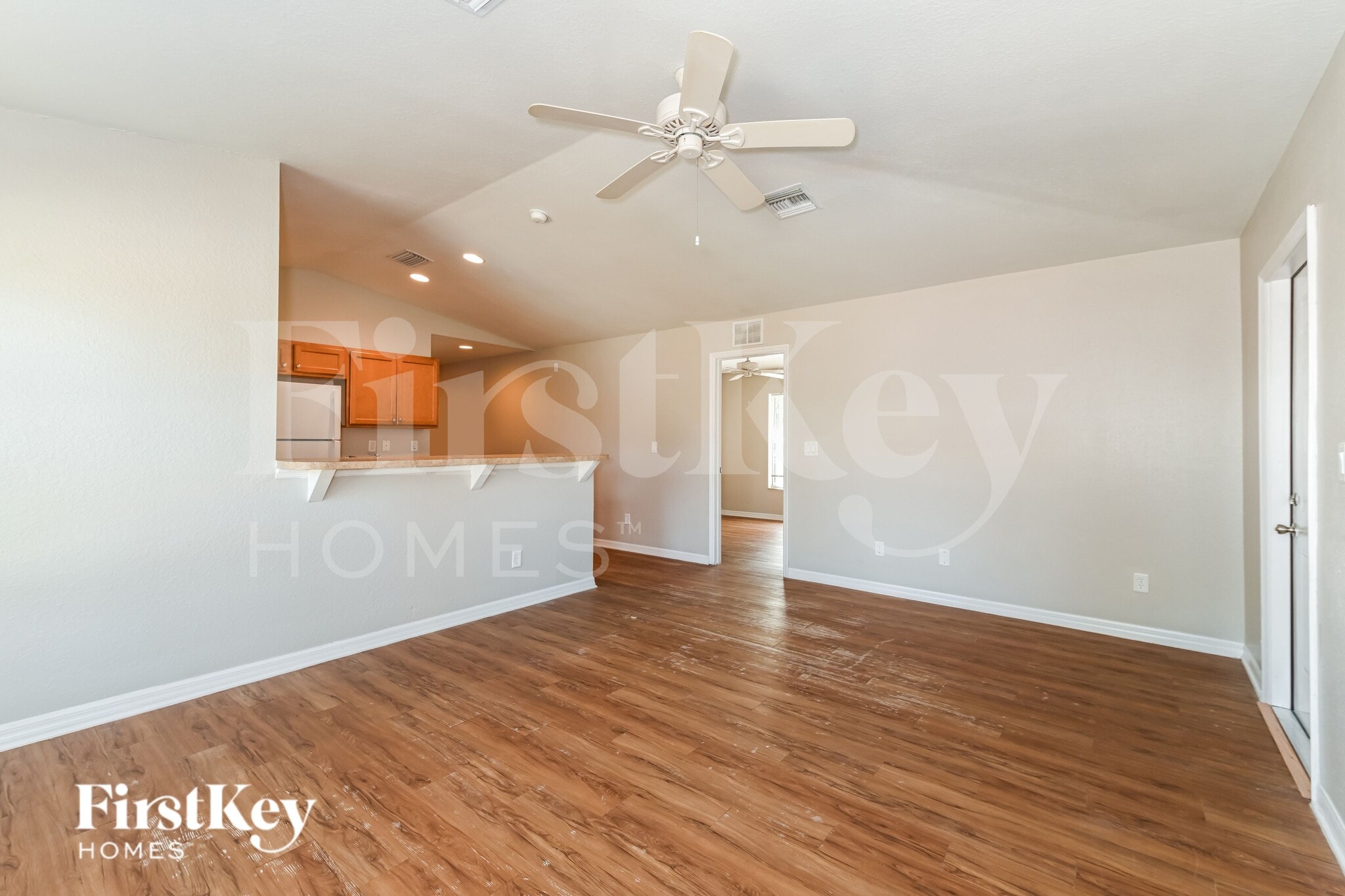 Building Photo - 12433 Catalina Dr