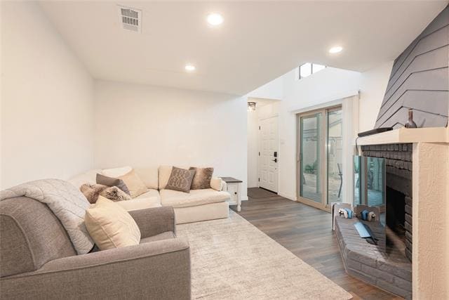 Building Photo - 843 Dublin Dr