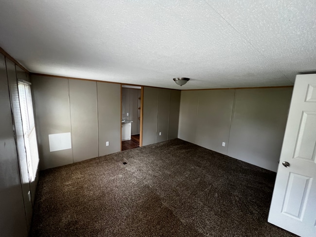 Building Photo - 18517 Prickley Ash Way