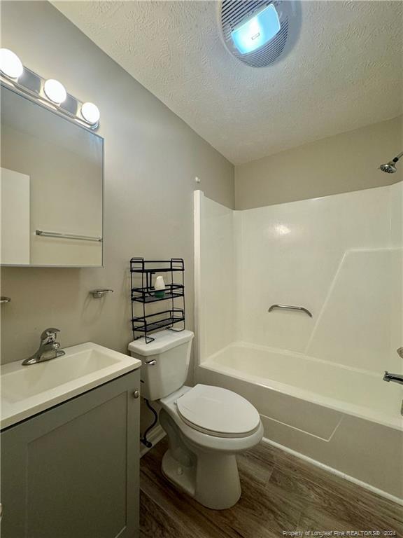 Building Photo - 1059 Strickland Bridge Rd