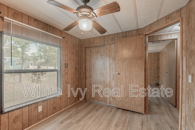 Building Photo - 30 Allen Rd