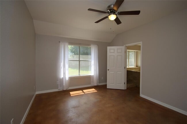 Building Photo - 12400 Captain Hopkins Cove