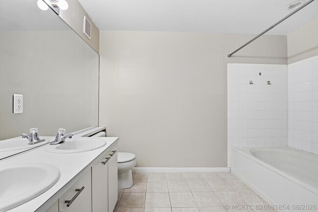 Building Photo - 5380 Jubilee Way