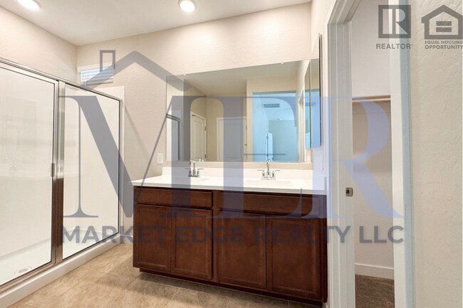 Building Photo - 3Bed/2Bath House in Buckeye! JOIN THE WAIT...