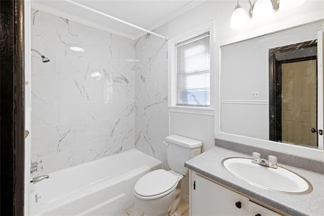 Building Photo - 417 Carroll Ave