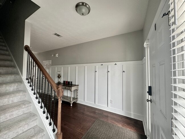 Building Photo - 9583 Yarbrough Rd