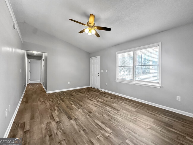 Building Photo - 209 Wesley Mill Ln