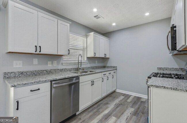 Building Photo - 8730 Parliament Pl