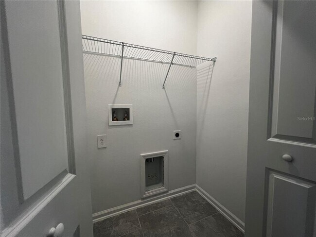 Building Photo - 3114 Laurent Lp