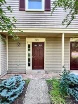 Building Photo - 7572 Belle Grae Dr