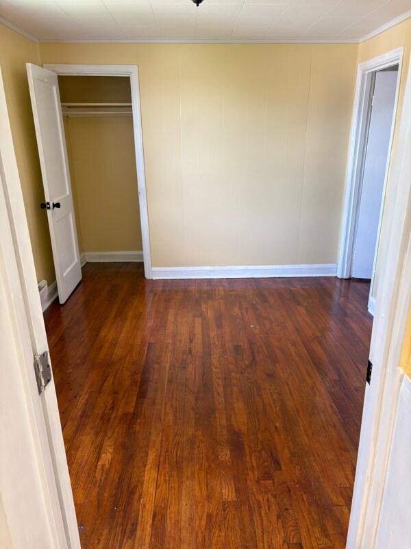Building Photo - 1208 Daniels Ave