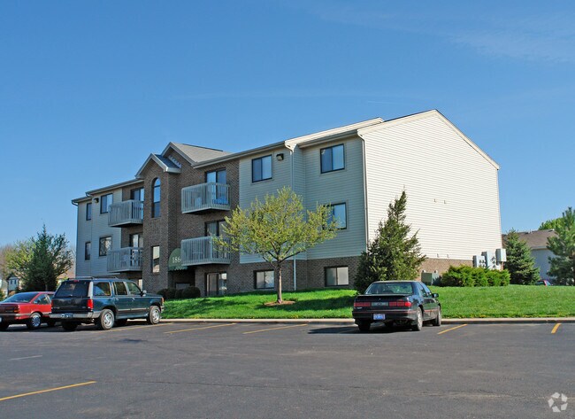Cedar Trail Apartments Bellbrook, OH Apartment Finder