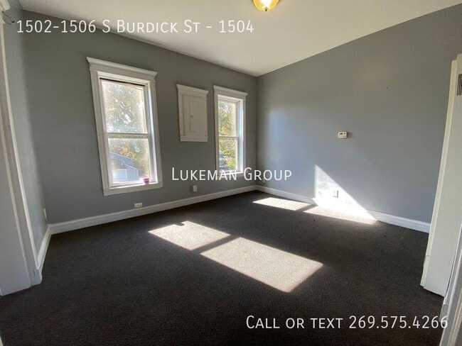 Building Photo - 1502-1506 S Burdick St-1504