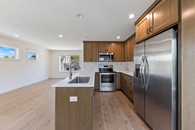 Building Photo - Recently Built 1 Bedroom, 1 Bathroom Home