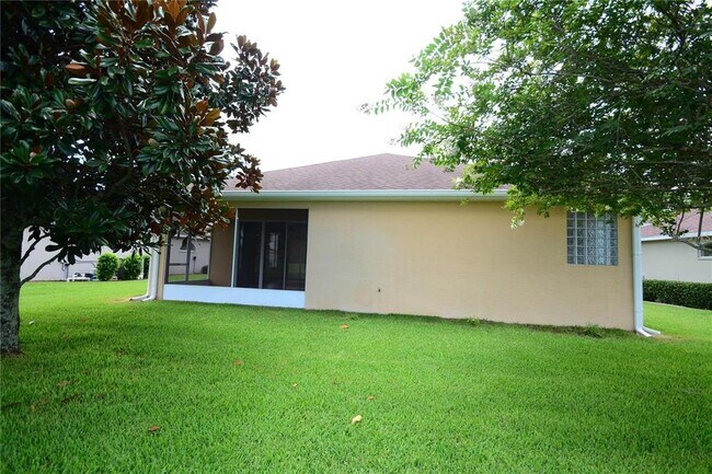 Building Photo - 40 Arrowhead Dr