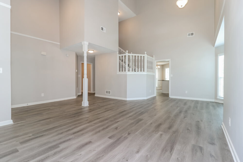 Building Photo - 739 Glenspring Dr