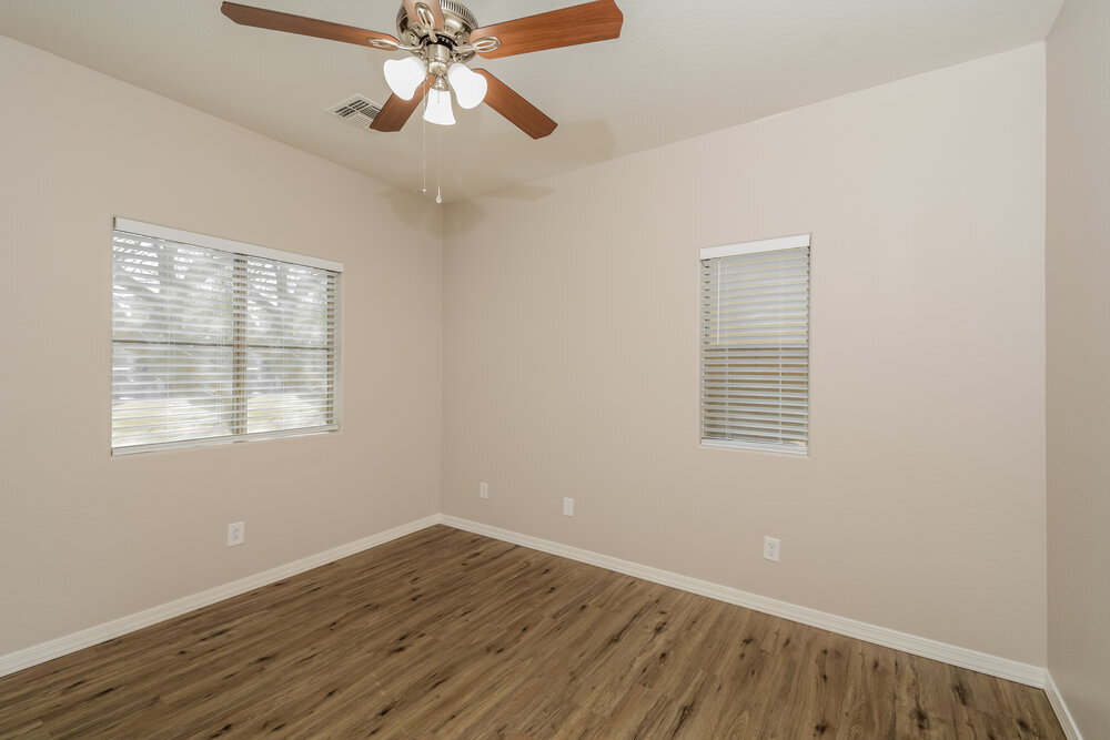Building Photo - 14208 W Country Gables Dr