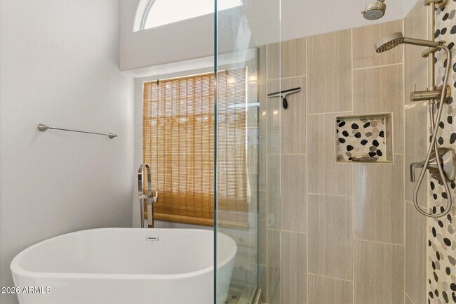 Building Photo - 4501 E Melinda Ln