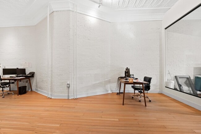 Building Photo - 186 Ocean Ave