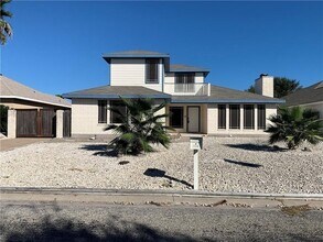 Building Photo - 15334 Barataria Dr