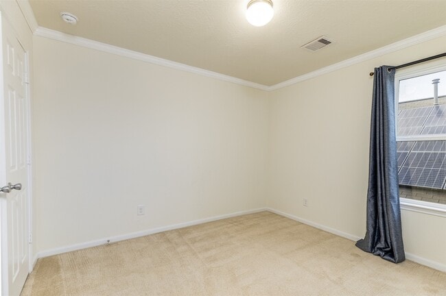 Building Photo - 15623 Hanover Breeze Ln