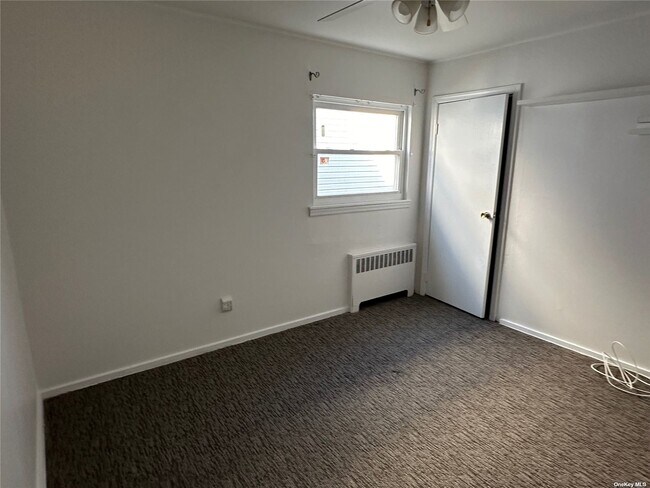 Building Photo - 105 Lucille Ave