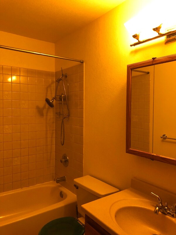 Building Photo - 10336 NE 201st Pl